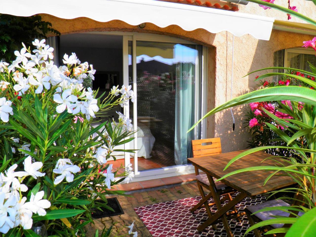 Bed and Breakfast La Bastide Du Bouchou Six-Fours-les-Plages Exterior foto