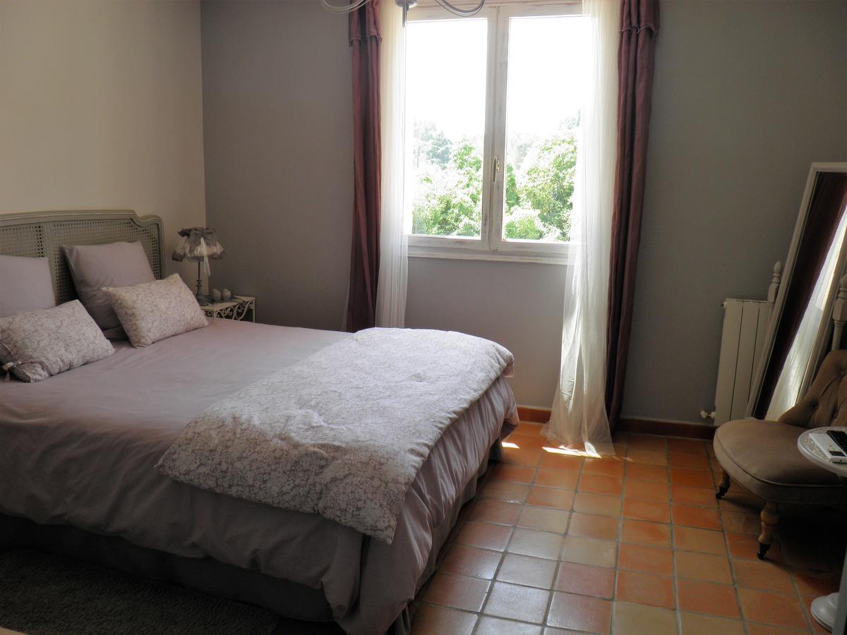 Bed and Breakfast La Bastide Du Bouchou Six-Fours-les-Plages Exterior foto